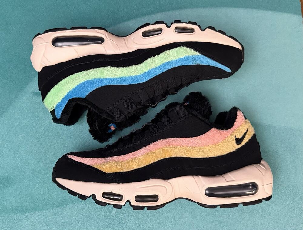 Nike Air Max 95 Shoes Womens Size 10 Multicolor Faux Fur Sneakers DB9577-001
